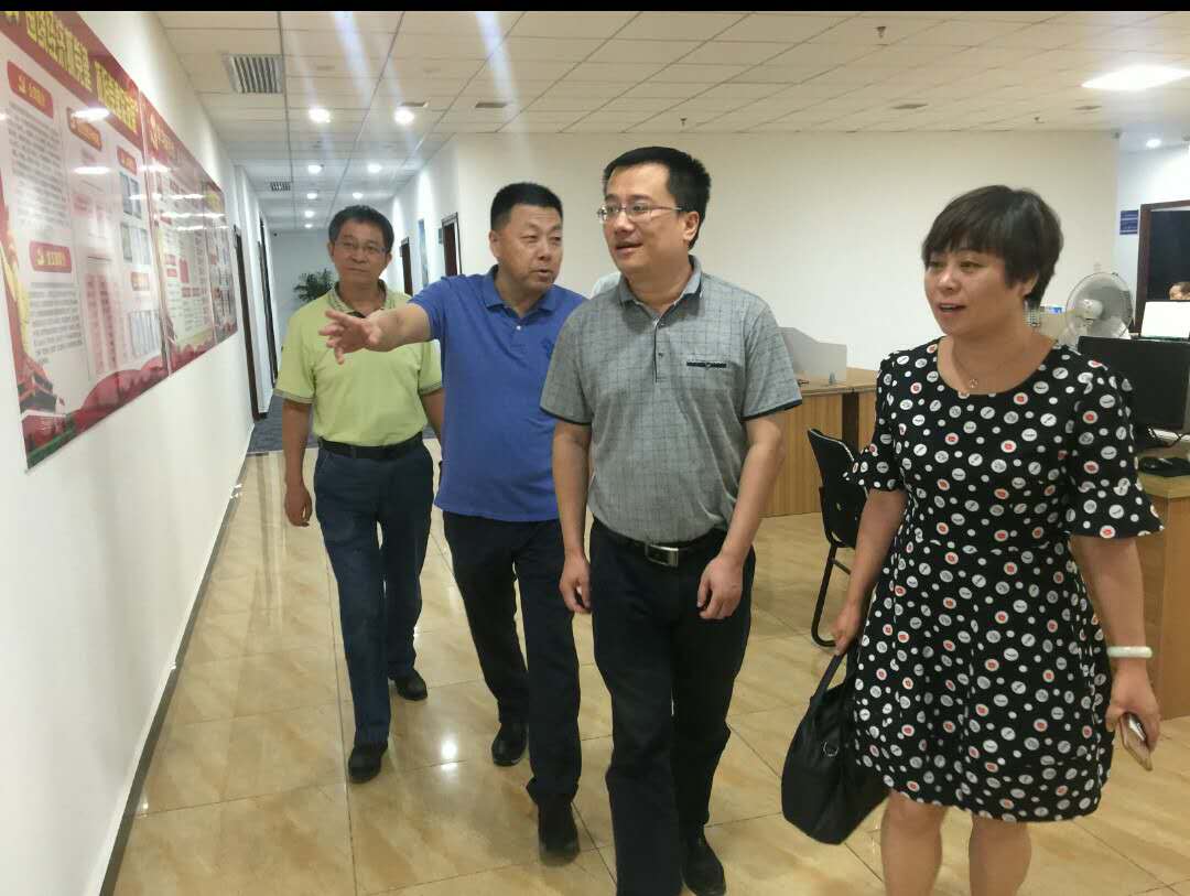 王王.jpg